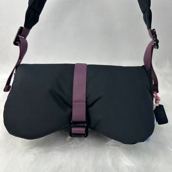 Coach Coachtopia Loop Puffy Wavy Dinky Shoulder Bag Black Rainbow CQ859 NWT - Picture 2 of 12